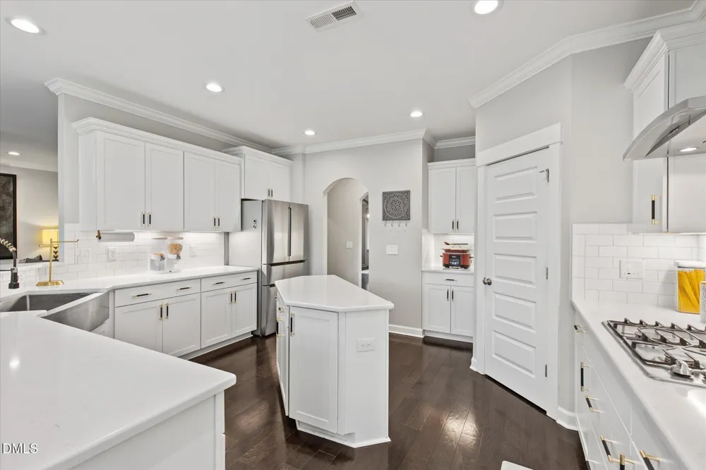 237 Cahors Trail Holly Springs, NC 27540