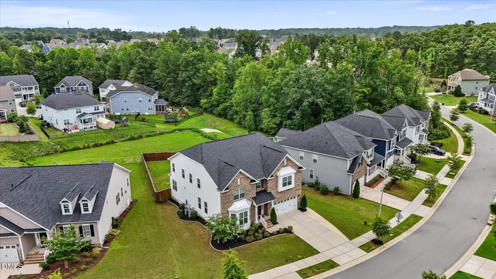 237 Cahors Trail Holly Springs, NC 27540