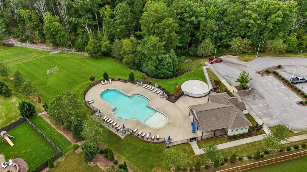 237 Cahors Trail Holly Springs, NC 27540