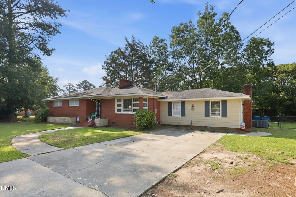 105 Jones Drive Dunn, NC 28334