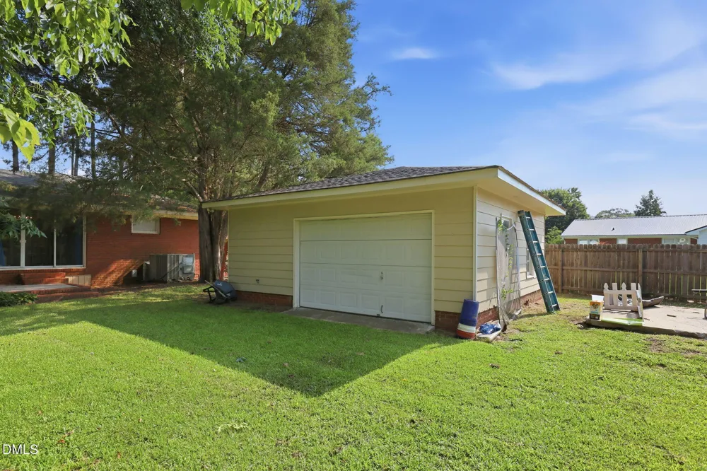 105 Jones Drive Dunn, NC 28334