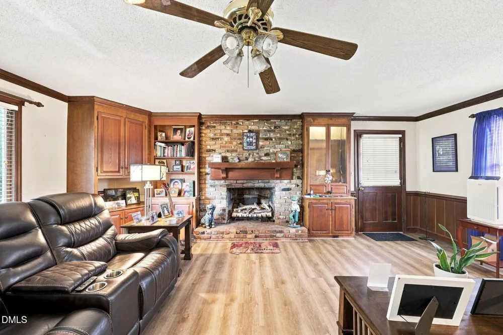 105 Jones Drive Dunn, NC 28334