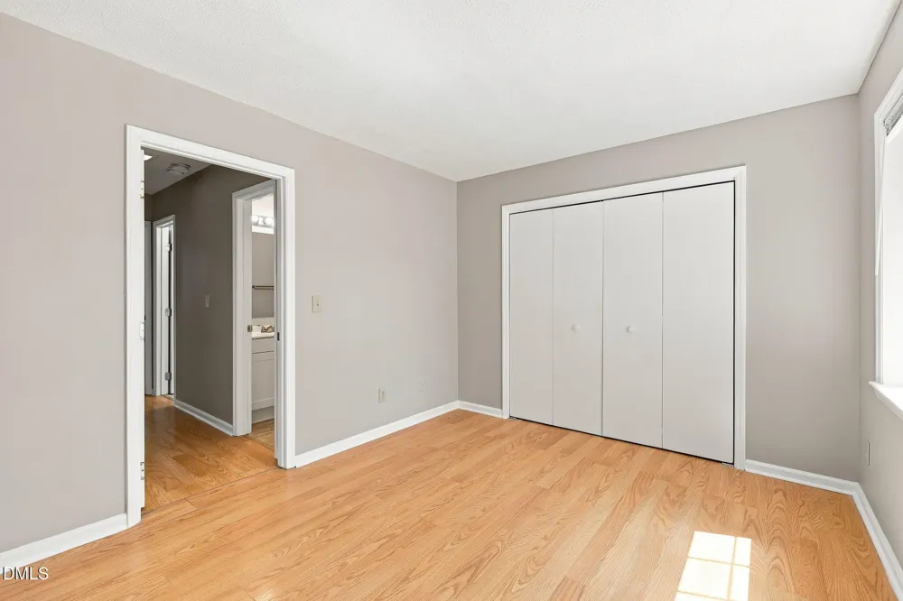 118 Friar Lane Carrboro, NC 27510