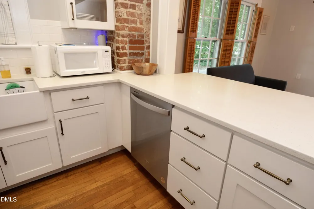 304 Mccauley Street Chapel Hill, NC 27516
