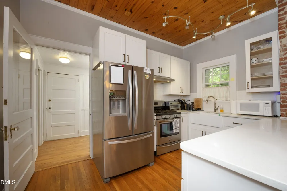 304 Mccauley Street Chapel Hill, NC 27516