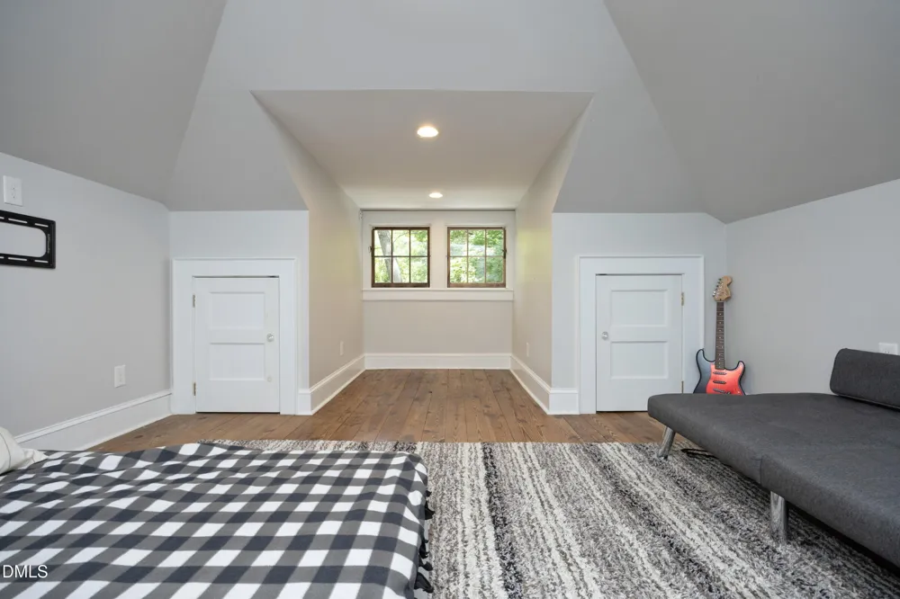 304 Mccauley Street Chapel Hill, NC 27516