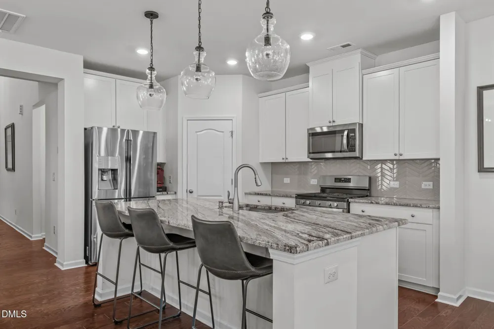 529 Oaks End Drive Holly Springs, NC 27540