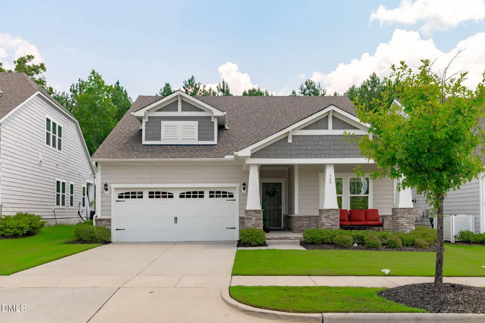 529 Oaks End Drive Holly Springs, NC 27540