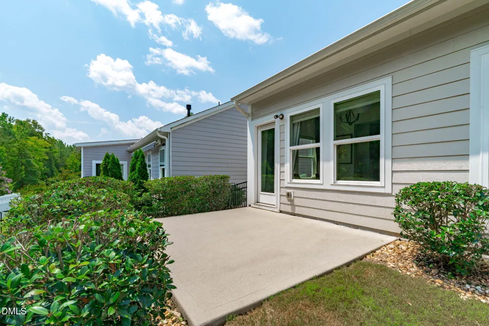 529 Oaks End Drive Holly Springs, NC 27540