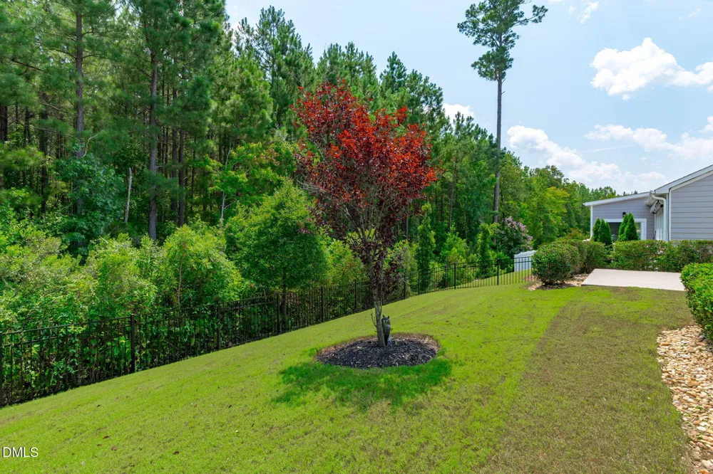 529 Oaks End Drive Holly Springs, NC 27540