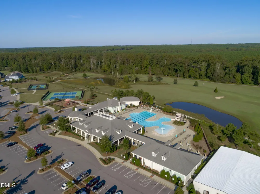 529 Oaks End Drive Holly Springs, NC 27540
