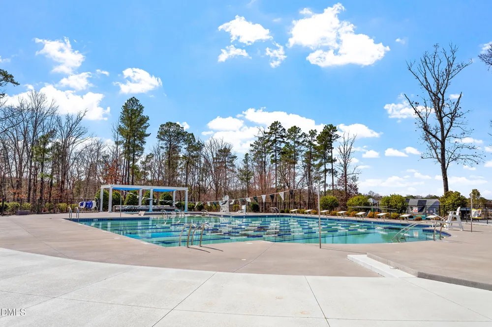 529 Oaks End Drive Holly Springs, NC 27540
