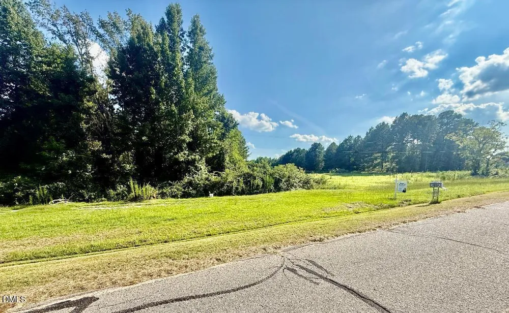 1618 Lakewood Road Four Oaks, NC 27524