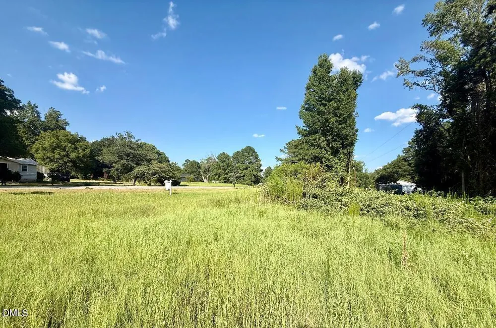 1618 Lakewood Road Four Oaks, NC 27524