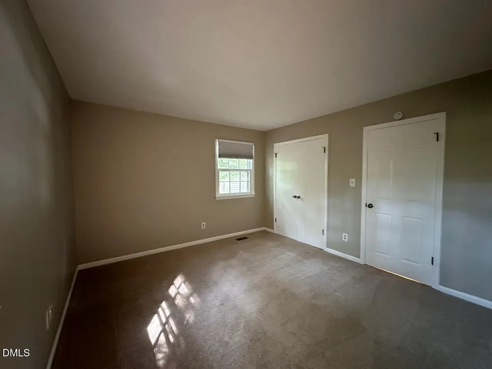 1505 Highland Trail Cary, NC 27511