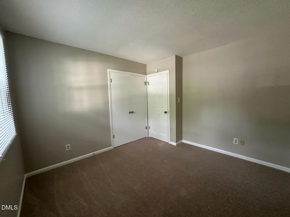 1505 Highland Trail Cary, NC 27511