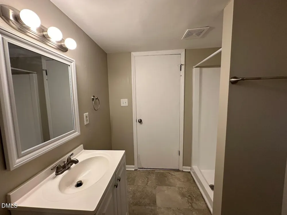 1505 Highland Trail Cary, NC 27511