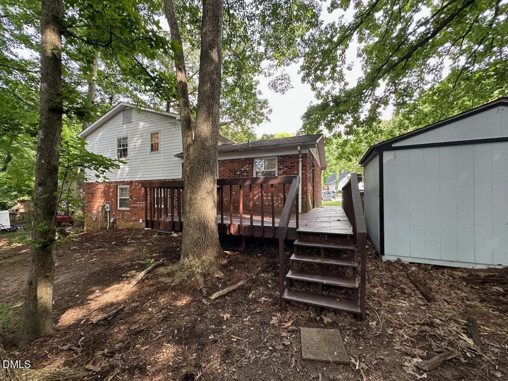 1505 Highland Trail Cary, NC 27511