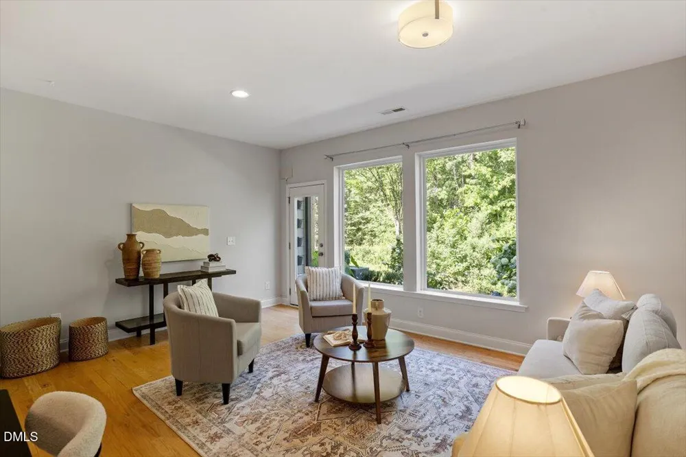 149 Manordale Drive Chapel Hill, NC 27517