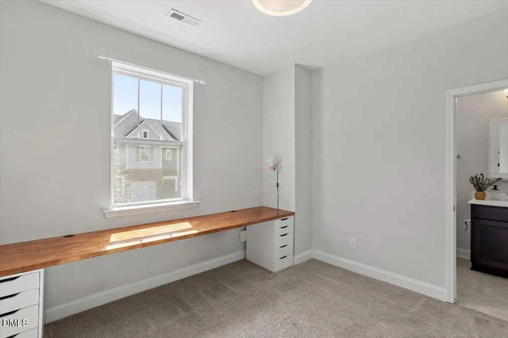 149 Manordale Drive Chapel Hill, NC 27517