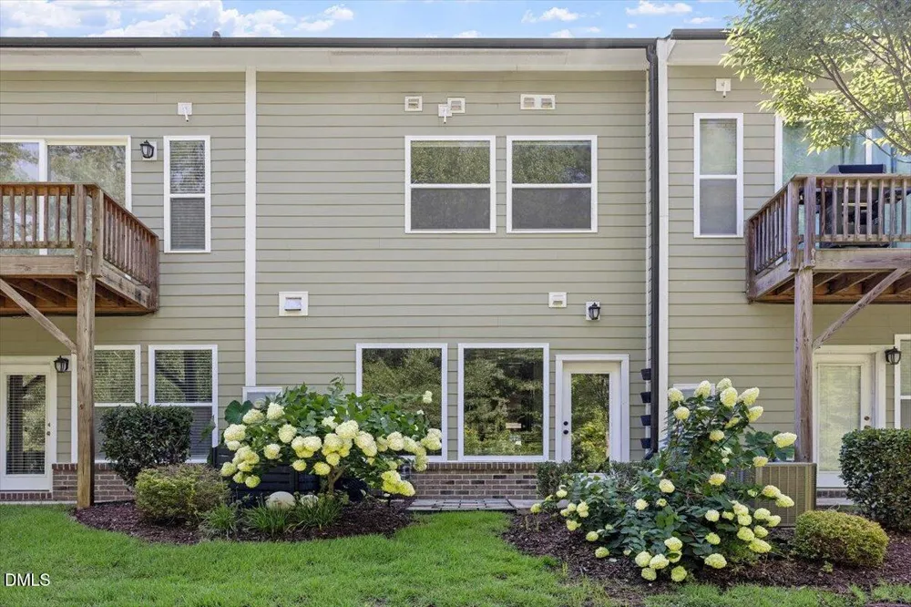 149 Manordale Drive Chapel Hill, NC 27517