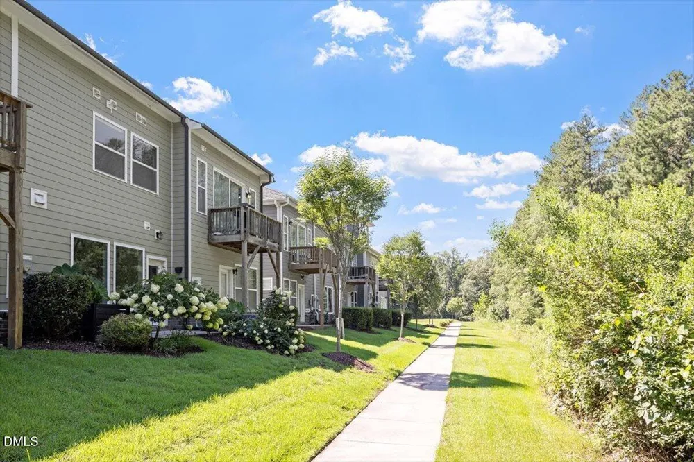 149 Manordale Drive Chapel Hill, NC 27517