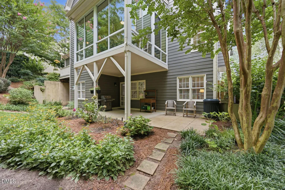 108 Bells Walk Court Holly Springs, NC 27540