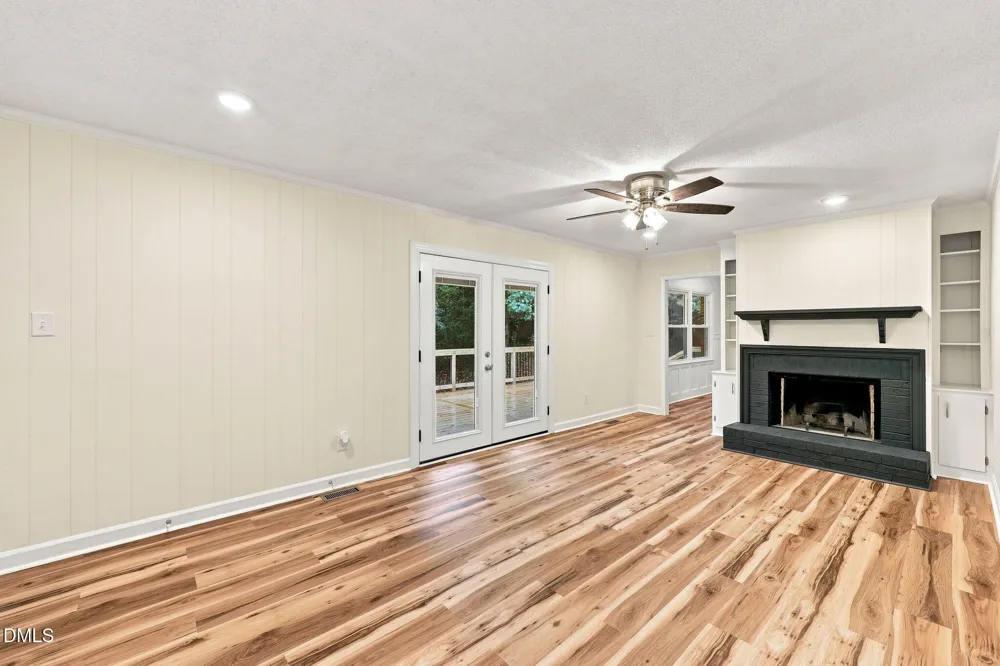 2912 Oxford Road Henderson, NC 27536