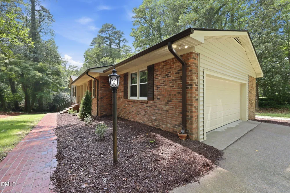 2912 Oxford Road Henderson, NC 27536