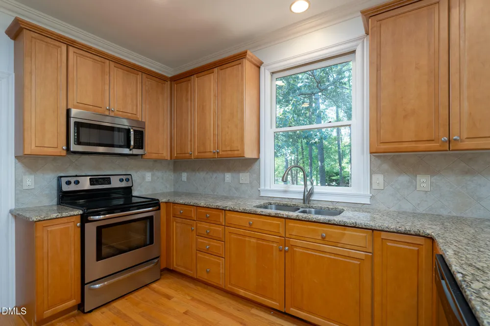 205 Piney Grove Point New London, NC 28127