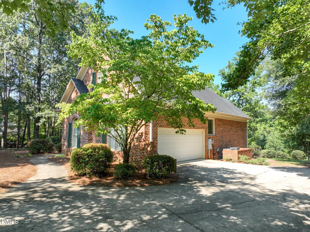 205 Piney Grove Point New London, NC 28127