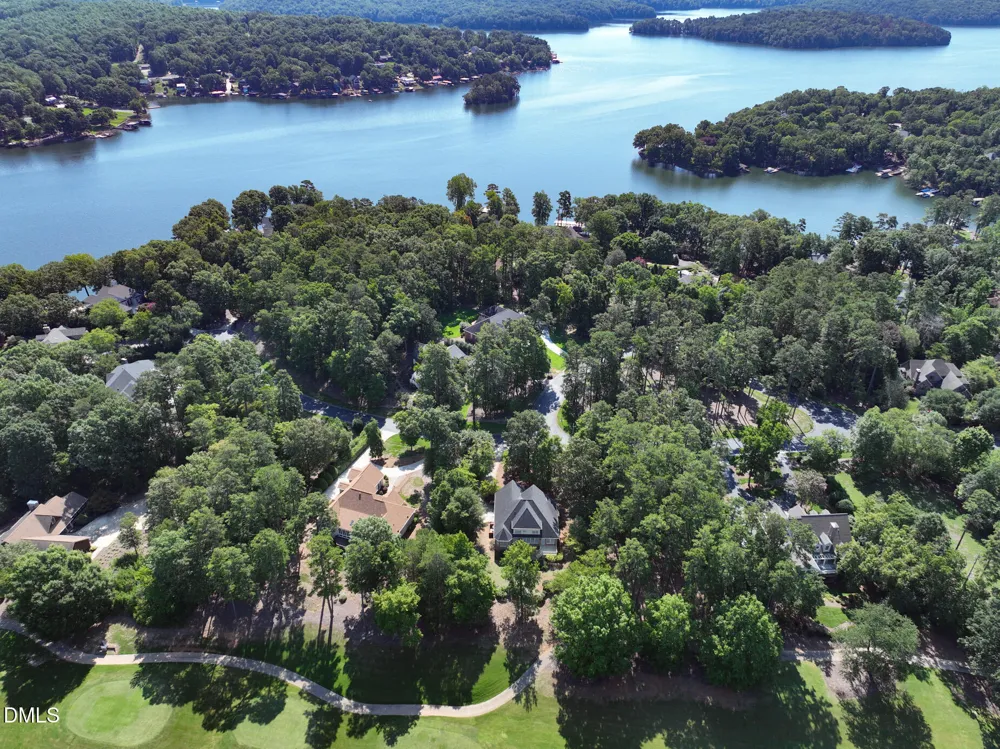205 Piney Grove Point New London, NC 28127