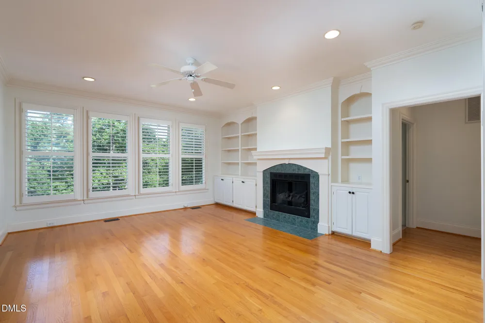 205 Piney Grove Point New London, NC 28127