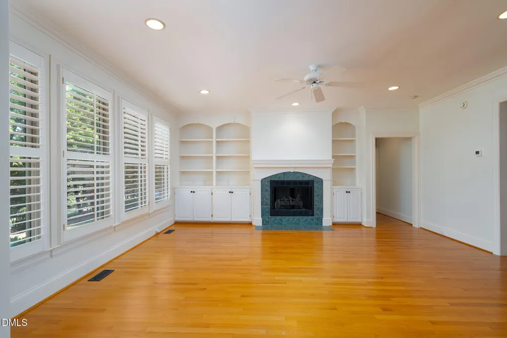 205 Piney Grove Point New London, NC 28127