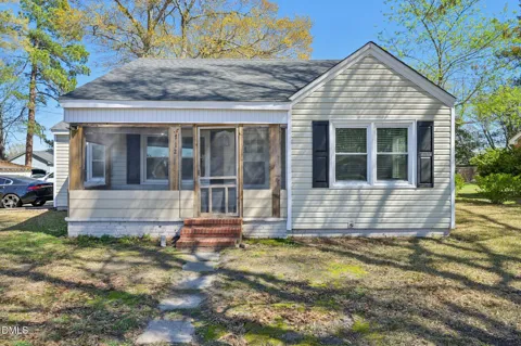 712 Fairground Road