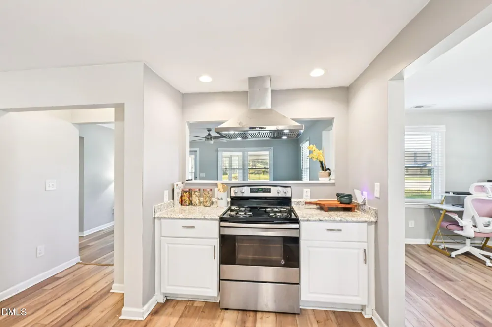 712 Fairground Road Dunn, NC 28334