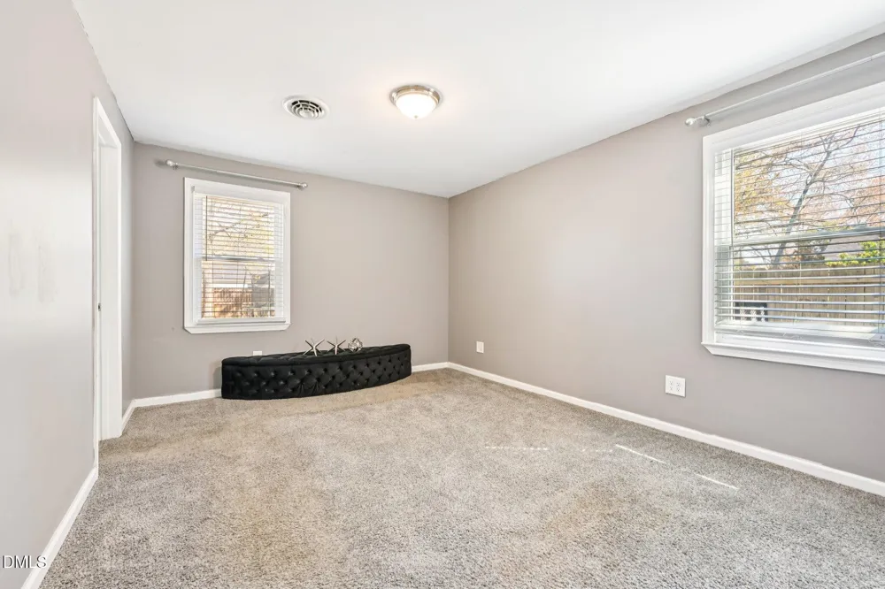 712 Fairground Road Dunn, NC 28334