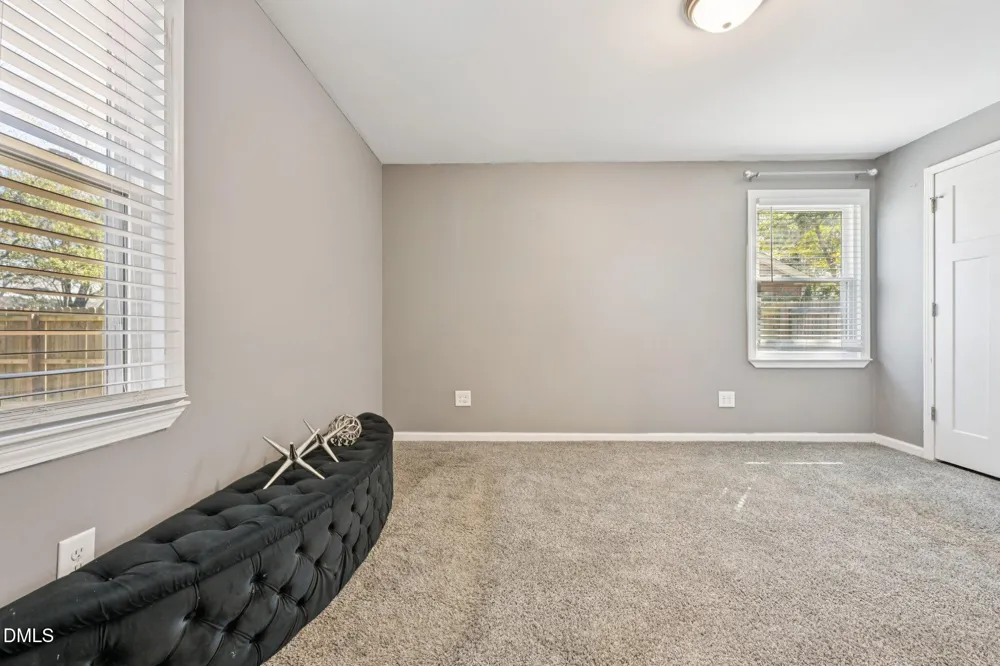 712 Fairground Road Dunn, NC 28334