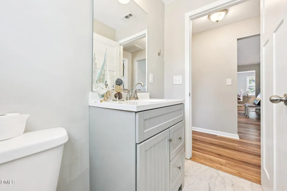 712 Fairground Road Dunn, NC 28334