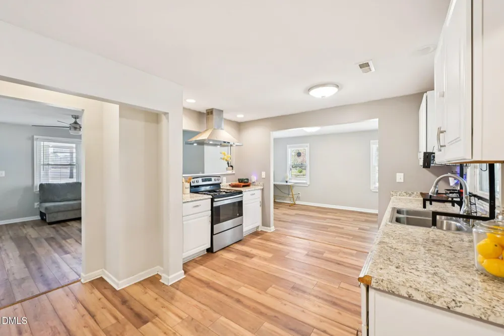 712 Fairground Road Dunn, NC 28334