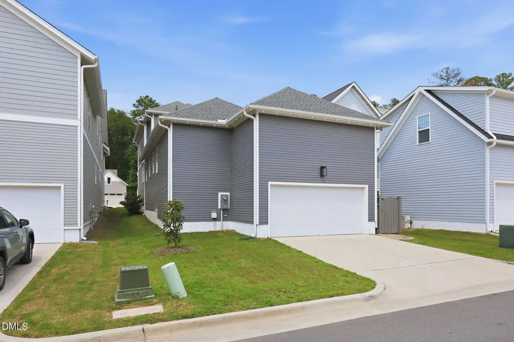 2444 Gordal Trail New Hill, NC 27562