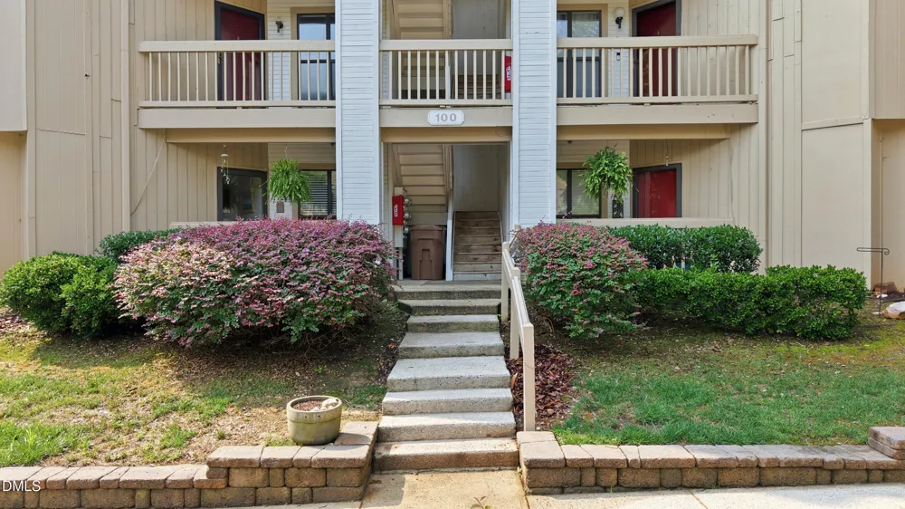 132 New Kent Place Cary, NC 27511