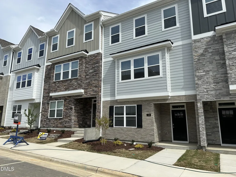 701 Grafton Forest Lane Fuquay Varina, NC 27526