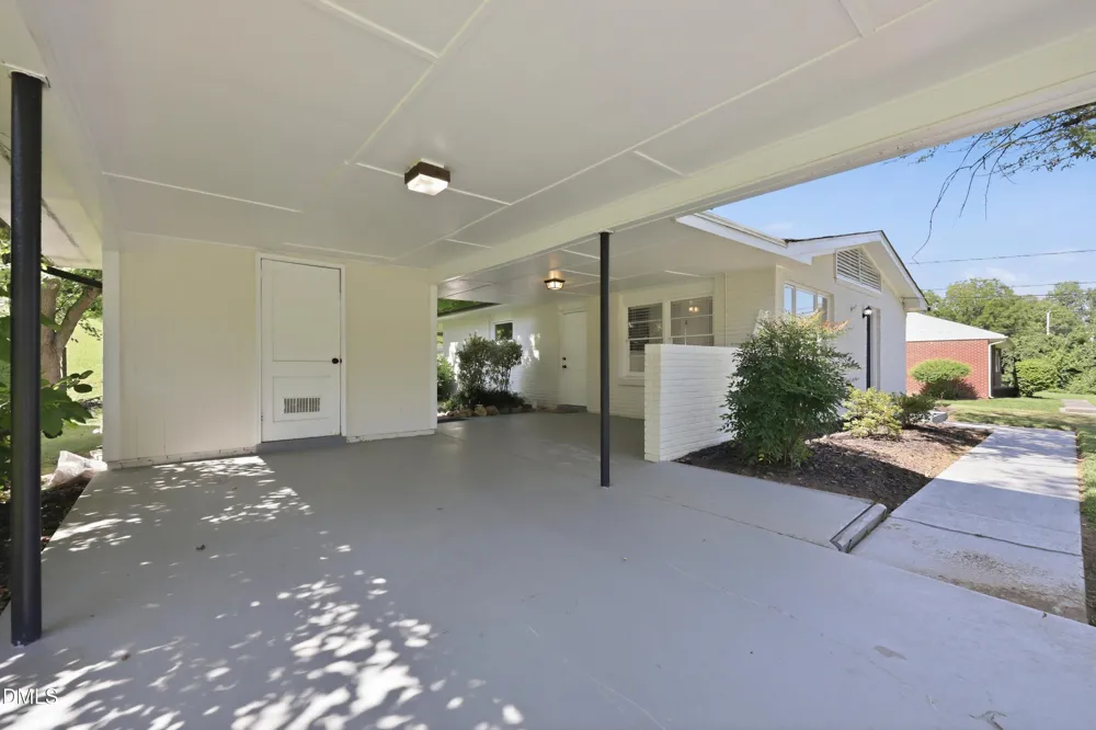 815 Scott Street Burlington, NC 27215