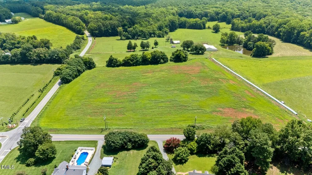 00 Dairyland Road Hillsborough, NC 27278
