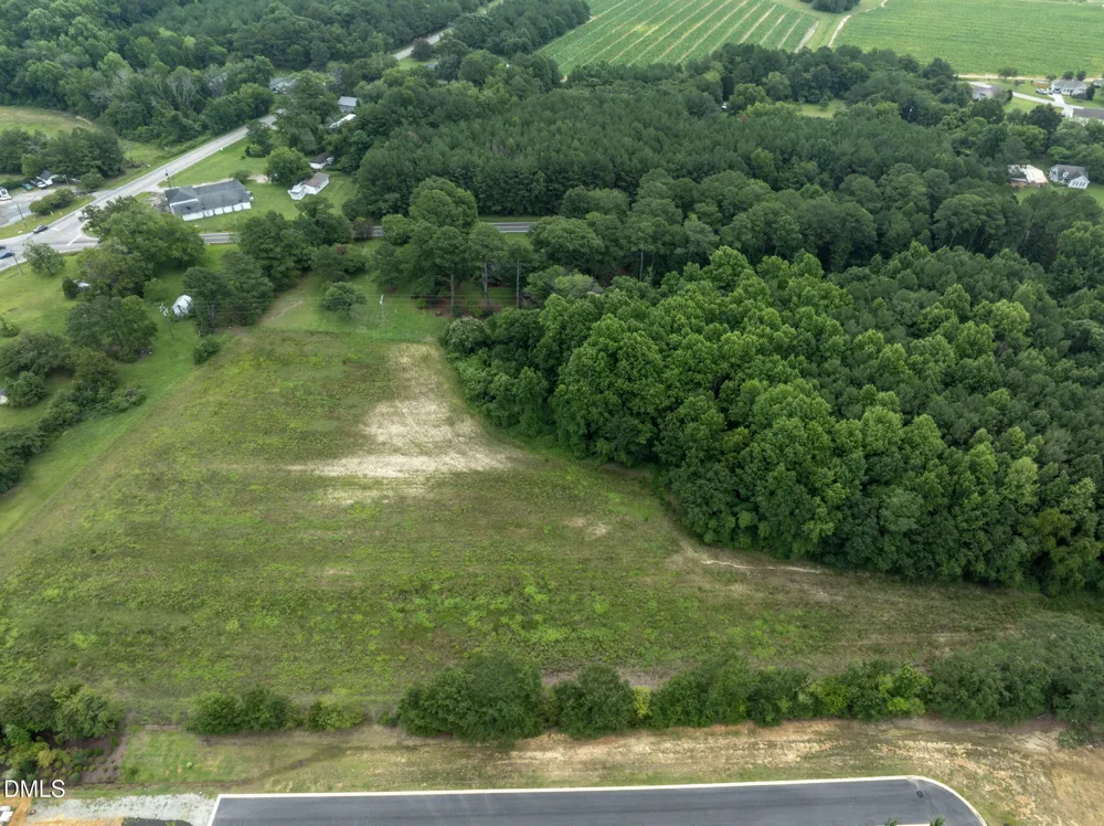 11860 Old Stage Willow Springs, NC 27592