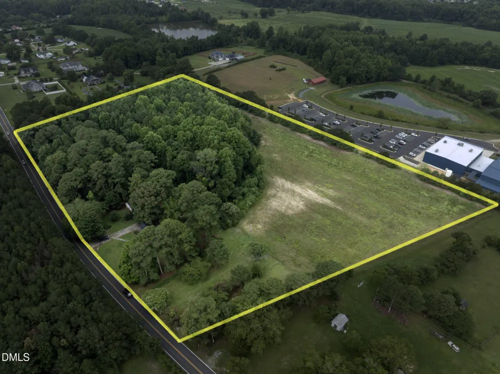 11860 Old Stage Willow Springs, NC 27592