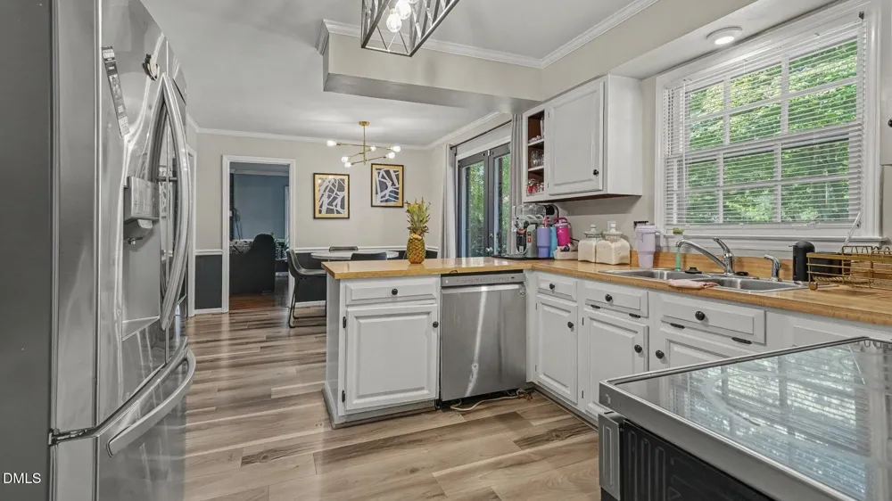 3701 Sagamore Drive Greensboro, NC 27410