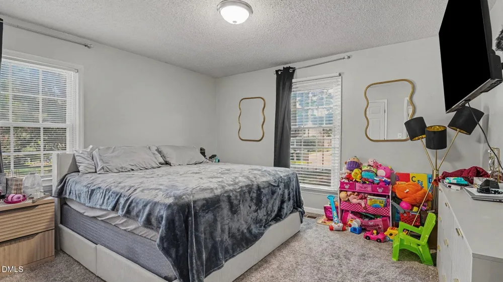 3701 Sagamore Drive Greensboro, NC 27410