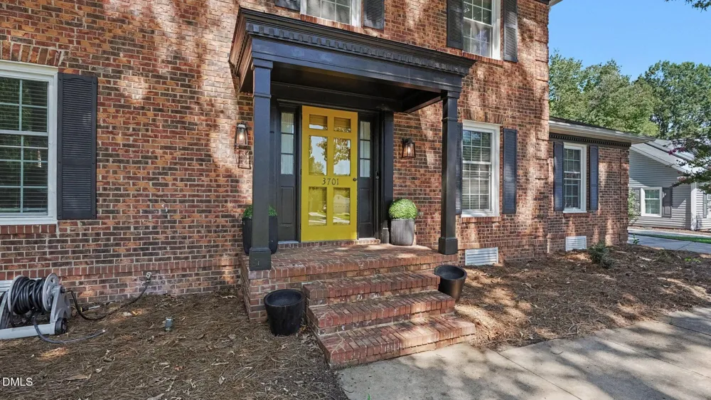 3701 Sagamore Drive Greensboro, NC 27410